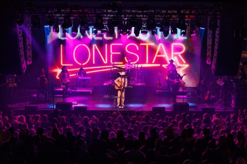 Two Dimes January landscape