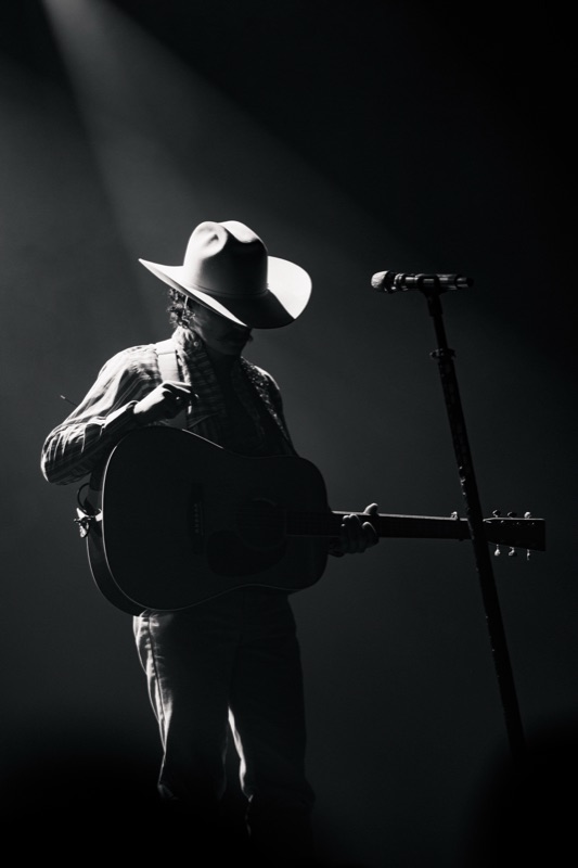 Two Dimes performer portrait